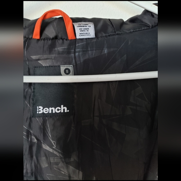 MEN BENCH JACKET SMALL - Picture 5 of 5